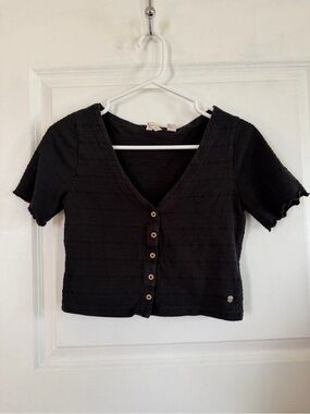Roxy Black Short Sleeve Front Button up Cropped Top Size M 100% Cotton